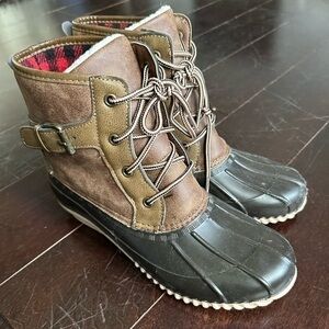 Madden Brand Brown and Black with Wool Lining Rain Boots Women’s Size 8.5